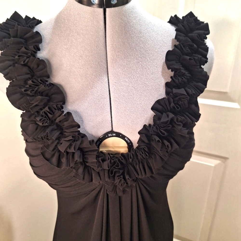 Maggie London Black Ruffle Dress Size 4